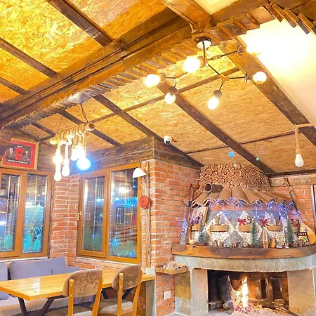 بيت ضيافة Bujtina Oxhaku I Lames Krujë