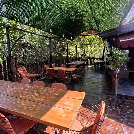 Bujtina Oxhaku I Lames بيت ضيافة *